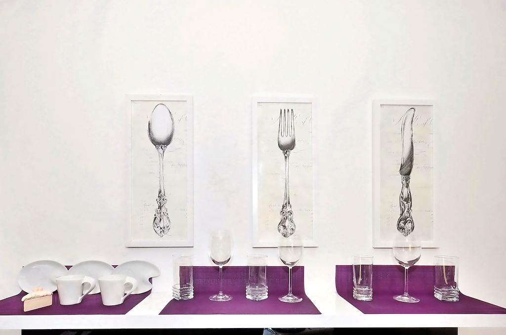 Studios Silver Split Rum bild